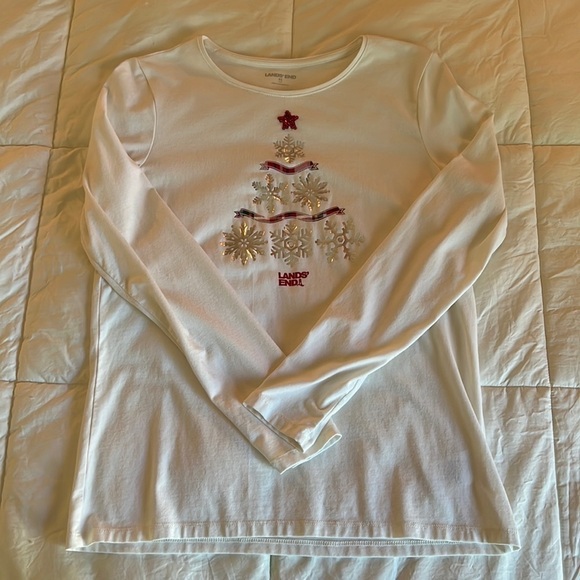 Lands’ End Holiday Limited Edition Woman’s Fitted Cotton Tee Shirt - Picture 3 of 7
